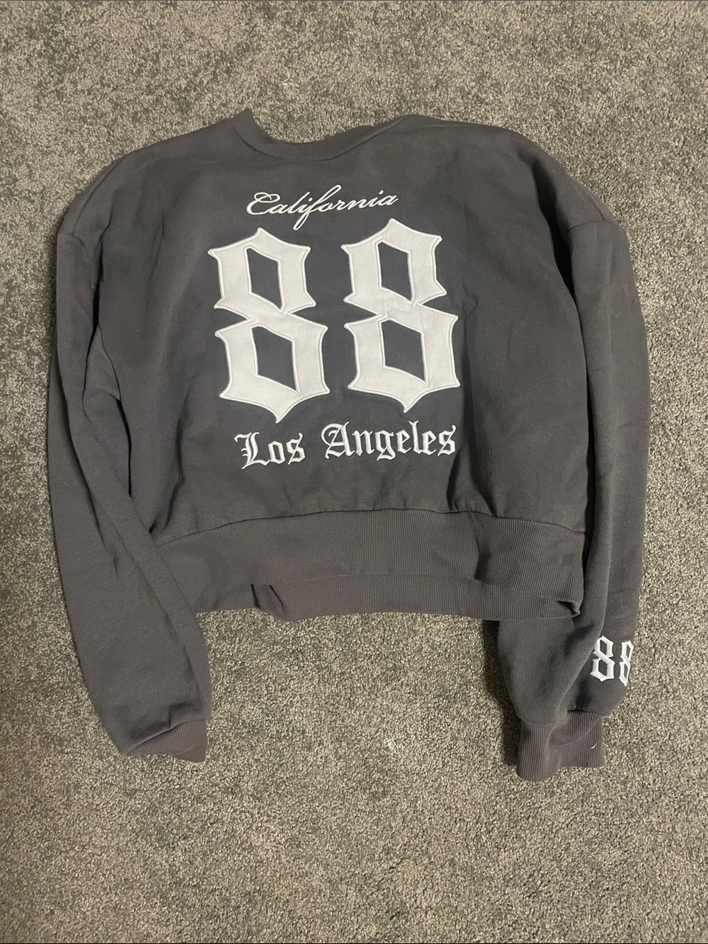 Los Angeles '88 Graphic Crop Sweatshirt - Black M